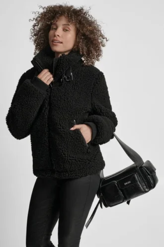 Sherpa-Jacke mit Reißverschluss und Schnallen-Kragen
