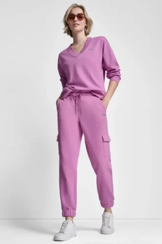 Slim-Fit-Fleece-Cargo-Jogginghose mit metallischem Bubble-Logo Slim-Fit-Fleece-Cargo-Jogginghose mit metallischem Bubble-Logo