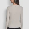 Strickjacke mit ausgestellten Ärmeln und Strass-Knöpfen Strickjacke mit ausgestellten Ärmeln und Strass-Knöpfen