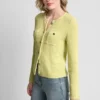 Strickjacke mit Tuck-Stich und Rundhalsausschnitt Strickjacke mit Tuck-Stich und Rundhalsausschnitt