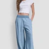 Weit geschnittene Hose zum Hineinschlüpfen Weit geschnittene Hose zum Hineinschlüpfen