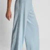 Weite Hose mit Paillettenstreifen Weite Hose mit Paillettenstreifen