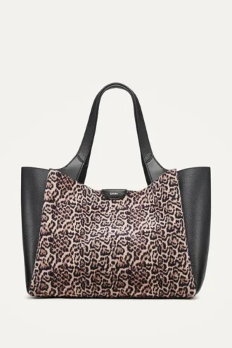 Willa Shopper