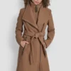 Woll-Wickeljacke mit Einsätzen Woll-Wickeljacke mit Einsätzen