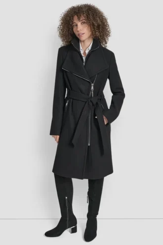 Woll-Wickeljacke mit Einsätzen Woll-Wickeljacke mit Einsätzen