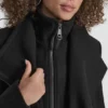 Woll-Wickeljacke mit Einsätzen Woll-Wickeljacke mit Einsätzen
