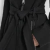 Woll-Wickeljacke mit Einsätzen Woll-Wickeljacke mit Einsätzen