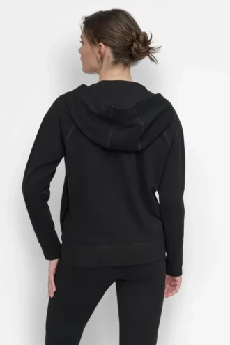 Zweifarbiger Kapuzenpullover mit Logo und Kordelzug Zweifarbiger Kapuzenpullover mit Logo und Kordelzug