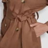 Zweireihiger Trenchcoat Zweireihiger Trenchcoat